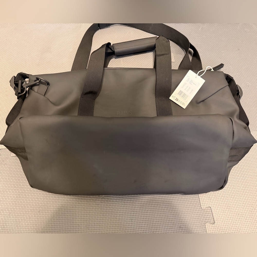 GUC Rains Hilo Weekend Black Duffel Bag Small - Picture 8 of 15